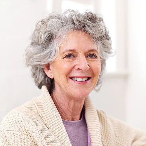 Acevion BTE 507 rechargeable behind-the-ear hearing aid lifestyle image
